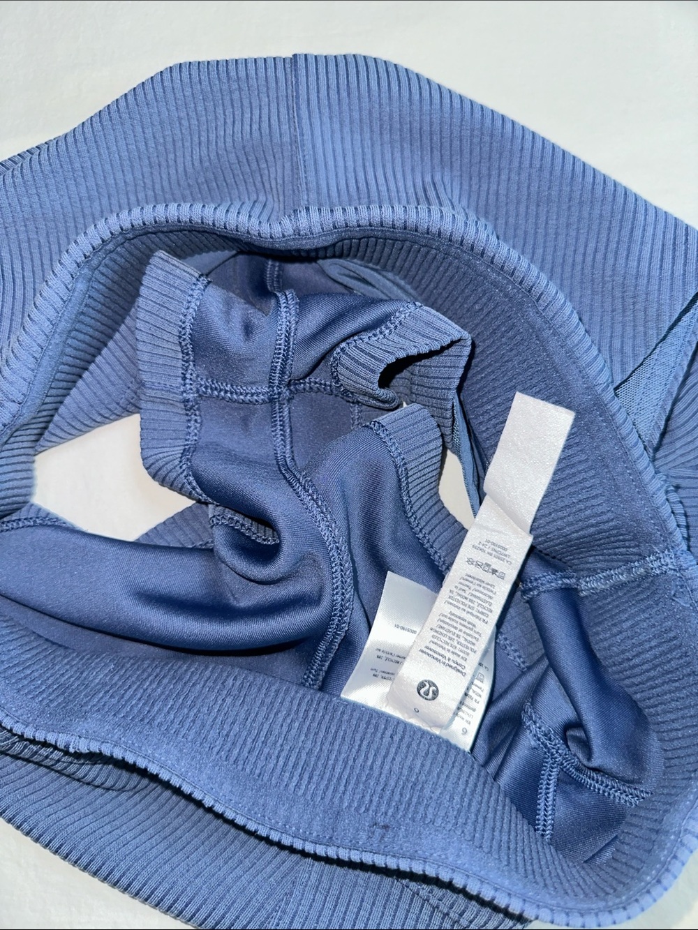 Lululemon Ribbed Softstreme High-Rise Short 2" Size 6 - Picture 6 of 10